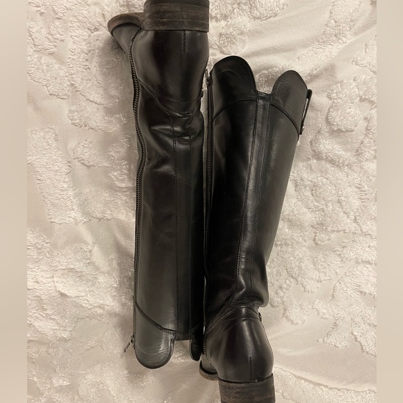 Frye Melissa Zip Up Boots - Picture 5 of 5